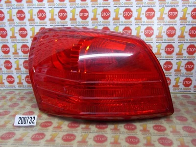 2008-2015 NISSAN ROGUE DRIVER/LEFT SIDE REAR BRAKE TAIL LIGHT LAMP OEM - Image 1 of 4