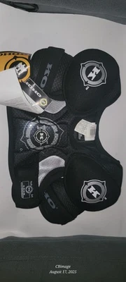 Almohadillas de hombro pequeñas de hockey sobre hielo KOHO 4420 SR Jr talla XS/XXS hechas en EE. UU. Peewee Foto 1 de 4