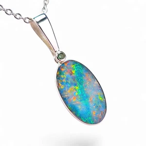 Tsavor' Australian Silver Opal Pendant Natural Tsavorite Garnet 10.3ct O52 - Picture 1 of 6