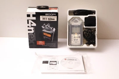 Zoom H4N Portable Digital Recorder with Original Box - Handheld 4-Track Audio - Image 1 of 4
