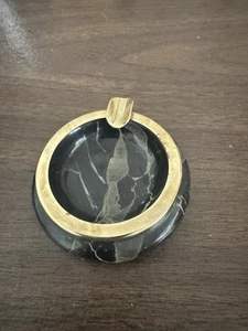 Vintage Veined Marble Ashtray, Unique Stone Ashtray, Round - Picture 1 of 6