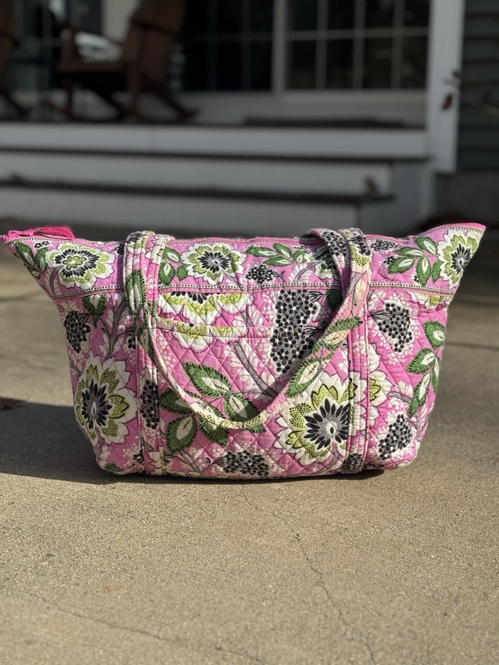 Bolso de Mano Vera Bradley Priscilla Rosa Floral con Bolsillos Laterales y 2 Correas Foto 1 de 4