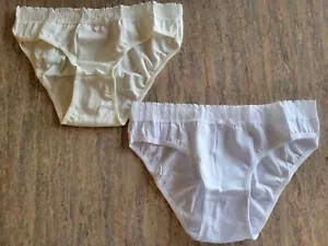 NEW ~ Girls 2-pack briefs Size 10 European 146 cm Height White Cream Cotton/elas - Picture 1 of 6