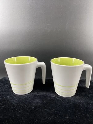 Ikea Hurrig 10 Ounce Lime Green Cups/mug L Handle 15199 EUC - Image 1 of 4
