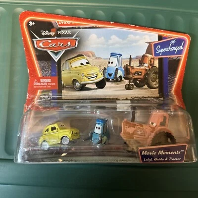 DISNEY PIXAR - COCHES - MOMENTOS DE PELÍCULA - LUIGI, GUIDO Y TRACTOR - SIN ABRIR Foto 1 de 2