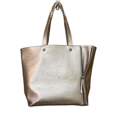 Bolso de Mano Neiman Marcus Metálico Gris Plateado Retro con Cremallera Foto 1 de 4