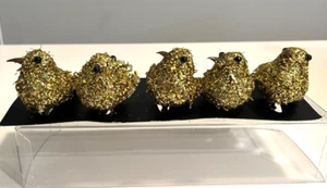 NIB PIER 1 SET of 5 PRETTY GOLD GLITTER BIRD CLIP-ON ORNAMENTS - Picture 1 of 11