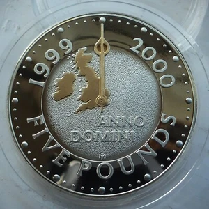 2000 5 Pounds -Elizabeth II Millennium Gold-highlighted (.999 fine Silver PROOF) - Picture 1 of 5