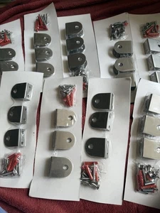 3x Shelf Brackets with Red Wall Plugs and Screws - Picture 1 of 3