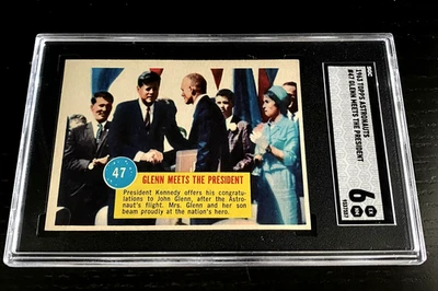 SGC 6 1963 Topps Astronauts John Glenn Meets The President John F Kennedy #47 - Image 1 of 3