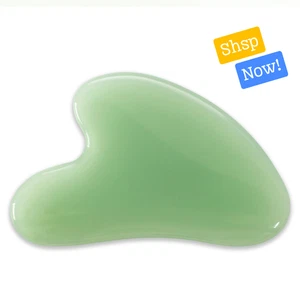 Herramienta Jade Gua Sha - Masaje facial y corporal - Verde claro - Imagen 1 de 6