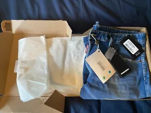 100% Authentic New DSQUARED2 Blue Jeans Size 54 IT - Picture 1 of 10