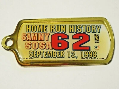SAMMY SOSA ~ 62 HOME RUN HISTORY LLAVERO LLAVERO 1998 - TUERCA DEPORTIVA ~ NUMERADO Foto 1 de 2