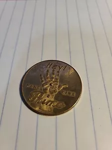 Vintage Brass Spinner Primo Coin - Picture 1 of 2