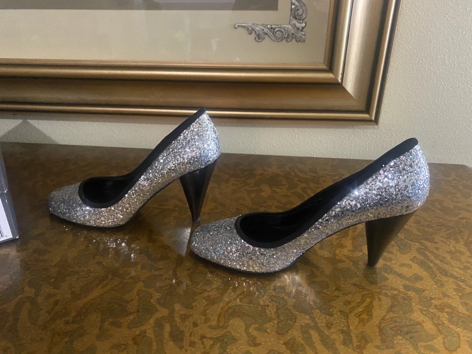 Jessica Bennett Pump Silver Glitter Cone Heel Slip On Sz 8 Metallic - Image 1 of 4