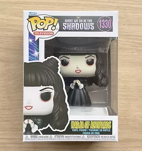 Funko Pop What We Do In The Shadows Nadja Of Antipaxos #1330 + Protezione Omaggio - Foto 1 di 6
