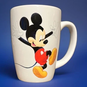 Tazza da caffè alta Disney Topolino classica - Foto 1 di 14