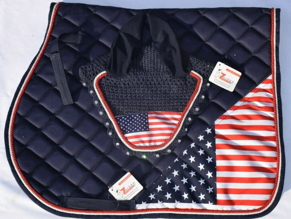 Juego de almohadillas de sillín azul marino bandera de EE. UU. inglés con capó de mosca a juego - multiusos Foto 1 de 4