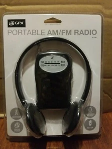 Radio AM/FM portatile GPX R116B nuova sigillata con cuffie - Foto 1 di 7