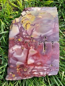 Mookaite Jasper Semi-polished Slab Plate Crystal Reds Purple Yellow, 681g or 1.5 - Picture 1 of 11