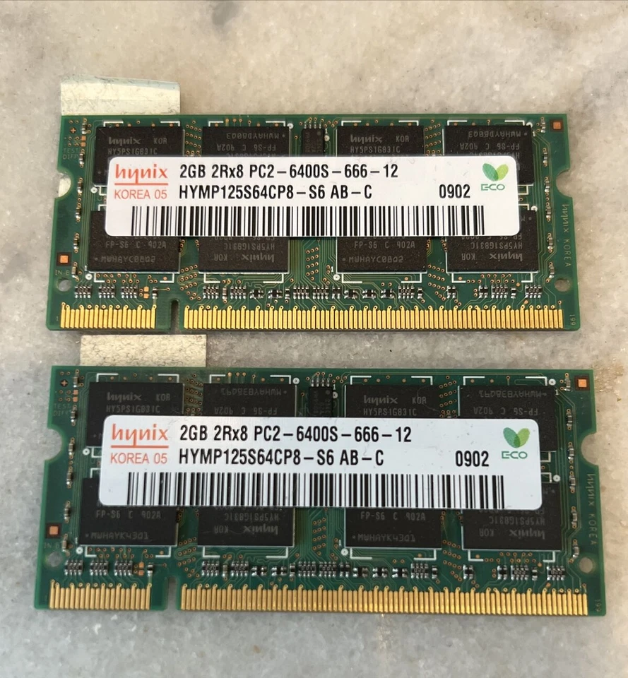 4GB 2x2GB 2Rx8 HYNIX PC2-6400S-666-12  Laptop RAM Memory - Image 1 of 3