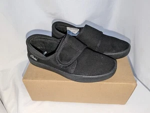 Clarks Mädchen Hopper Go School Plimsolls Gr. UK 11 G schwarz Schulschuhe #93 - Bild 1 von 6