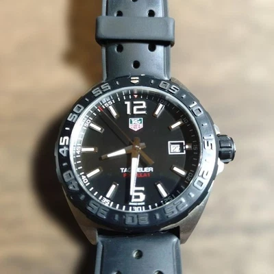 Кварцевые мужские часы TAG Heuer Formula 1 с резиновым ремешком 44 мм б/у коробка и карта - Изображение 1 из 4