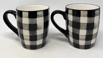 Juego de 2 tazas de café Robert Stanley negras blancas a cuadros de búfalo de cerámica nuevas sin etiquetas Foto 1 de 4