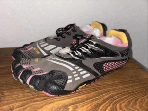 VIBRAM Womens Five Fingers Running Shoe 40 / 8 Pink Barefoot Minimalist Training - Picture 1 of 8