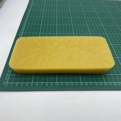 Bees Wax Australia 500 Gram Block very pure Triple Filtered BEESWAX - Image 1 of 4