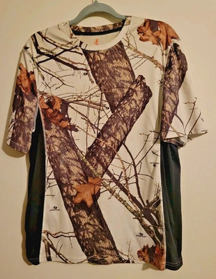 Mens Mossy Oak Winter Camouflage Short Sleeve T-Shirt Size M Polyester - Image 1 of 3