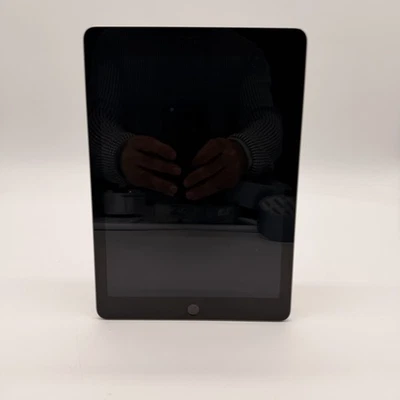 Apple iPad 6th Gen 128GB Wi-Fi 9.7” Space Gray A1893 Excellent - Image 1 of 4