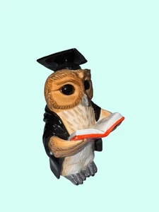 Figura de búho de cerámica pintada a mano John Beswick bata negra de graduación decoración del hogar - Imagen 1 de 5