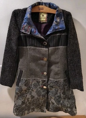 Paparazzi Jacket Womens S Embroidered Floral Boho Snap Art To Wear 31" Length - Image 1 of 4