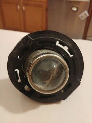 Luz antiniebla derecha/izquierda OEM 1090093 Dodge Jeep Chrysler 2012-2016 Foto 1 de 4