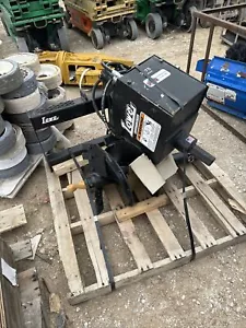 Lowe 2175 Classic Round Auger Drive Digger with 18" Wide Bit Fits Skid Steer - Picture 1 of 9