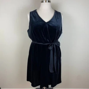 Draper James RSVP NWT Black Velvet Dress Size 2X Sleeveless Belted Lined V Neck - Picture 1 of 14