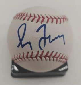 Greg Maddux Autographed OML Baseball PSA DNA - Picture 1 of 3
