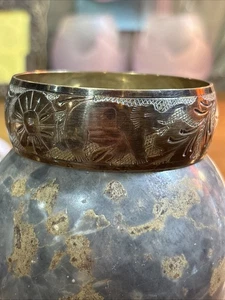 Vintage Wide Bangle Bracelet Engraved with Elephants & Flowers - Picture 1 of 11