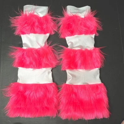 Calentadores de piernas de piel rosa Pantalones a rayas blancos Esponjosos Calcetines hasta la rodilla Disfraz rave Foto 1 de 4