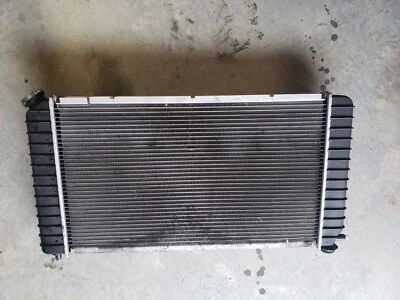 1995 - 2005 雪佛兰 S10 Blazer gmc 吉米散热器  — 第 1/4 张图片