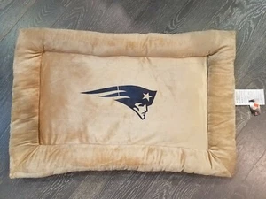 NEW ENGLAND PATRIOTS Pet Dog pillow Dog bed 20x30" NEW New England Patriots - Picture 1 of 3