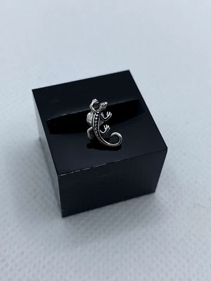 Aretes pequeños de plata de ley 925 para lagarto de gecko salamandra naturaleza bohemia Foto 1 de 4