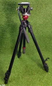 Great Genuine Manfrotto 755B Tripod with Manfrotto 701rc2 head - Picture 1 of 9