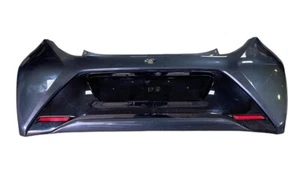 PARAURTI POSTERIORE ORIGINALE TOYOTA AYGO B4 (II SERIE) 2018 - 2670H062B8 - Foto 1 di 14