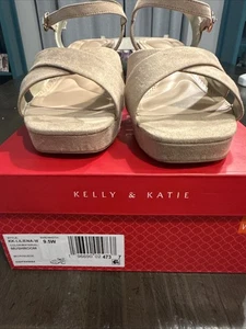 Kelly & Katie Liliena Platform Sandal 10M Mushroom Brown Microsuede - Picture 1 of 6