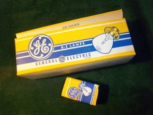 Vintage Box of 10 GE Auto Headlamp Bulbs No. 1000 6-8 Volt 32 + 32 C.P ~Aisle W - Picture 1 of 8