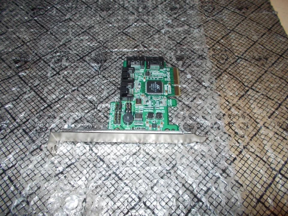 High Point RocketRAID 2640X4 4 Port PCI-E X1 SATA II RAID Controller Card - Image 1 of 1