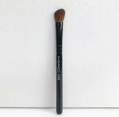 MAC 275SE Medium Angled Shading Brush, Travel Size, Brand New! - Image 1 of 4