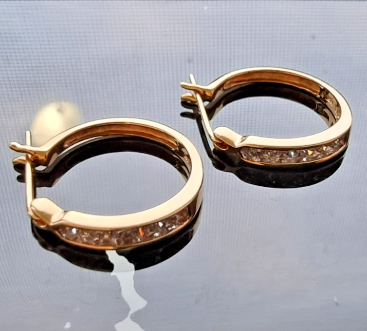 VA 14K 黄金天然钻石耳钉 3.3 克 TDW 0.25 克拉 — 第 1/4 张图片